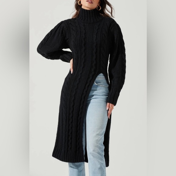 Astr Sweaters - ASTR the LABEL The Evangelina Sweater Black